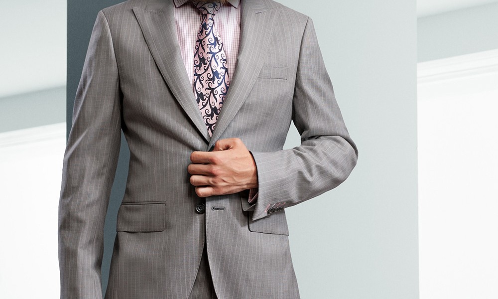 Why Made-to-Measure Suits Fit Better Every Day